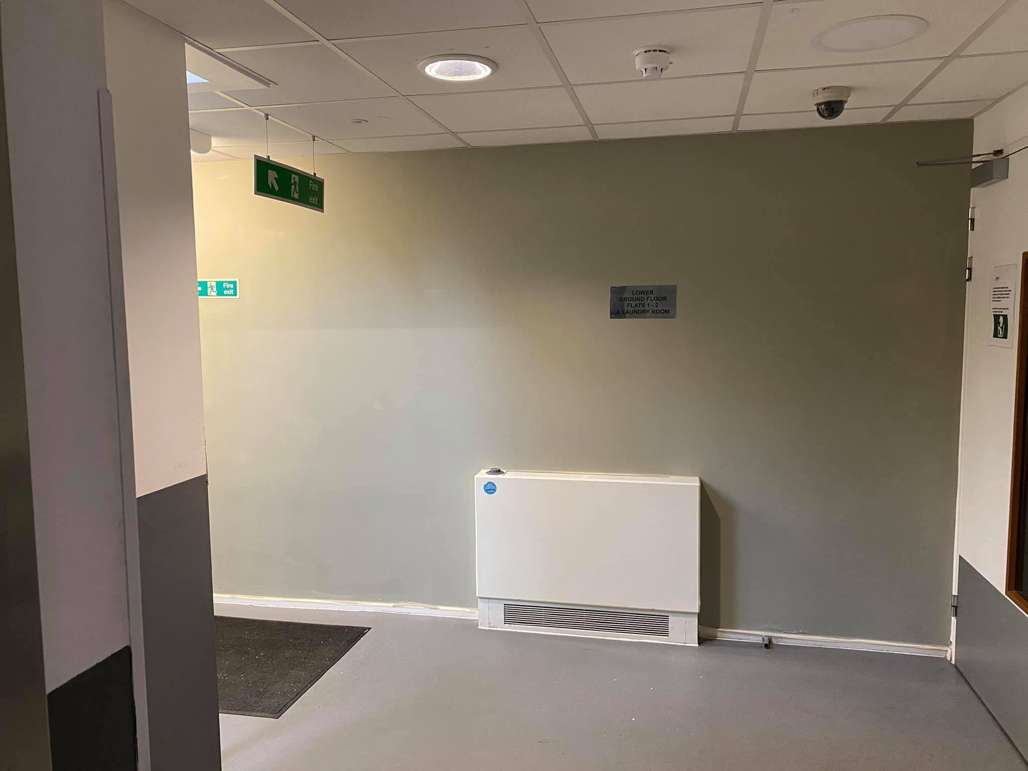 PHIL EDWARDS PAINTING & DECORATING LTD